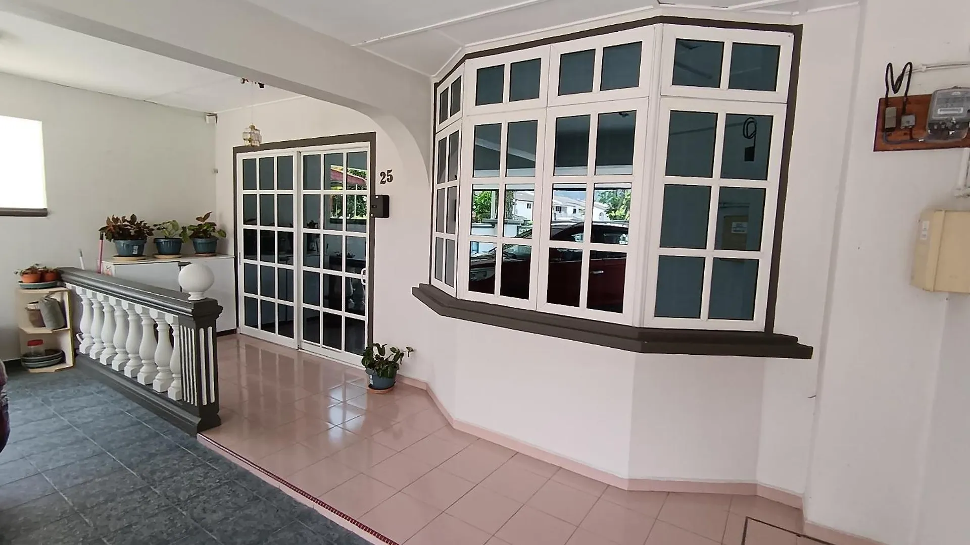 Grey Fantasy Homes#Sunway Water Theme Park Ipoh Guest house